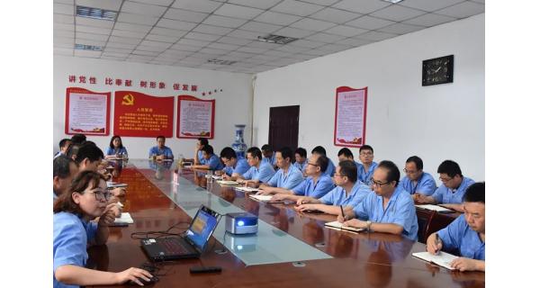 紡電公司黨總支深入開(kāi)展黨風(fēng)廉政主題學(xué)習會(huì )+承諾簽名活動(dòng)
