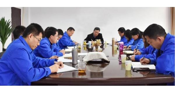 長(cháng)嶺電氣黨委書(shū)記、董事長(cháng)趙剛強到紡電公司調研時(shí)強調 盤(pán)活有效資產(chǎn) 深化改革改制