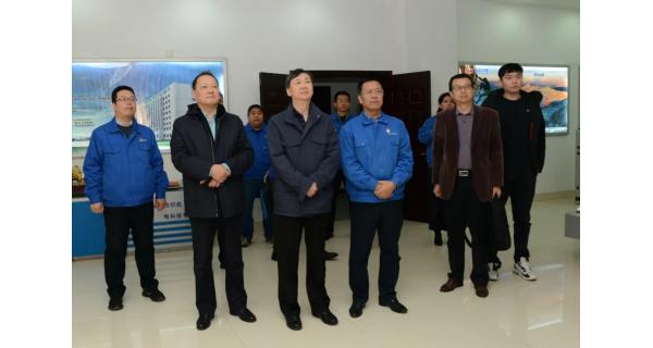 深圳國中創(chuàng  )業(yè)投資管理公司領(lǐng)導來(lái)長(cháng)嶺電氣調研 積極探尋資本和產(chǎn)業(yè)有關(guān)合作意向